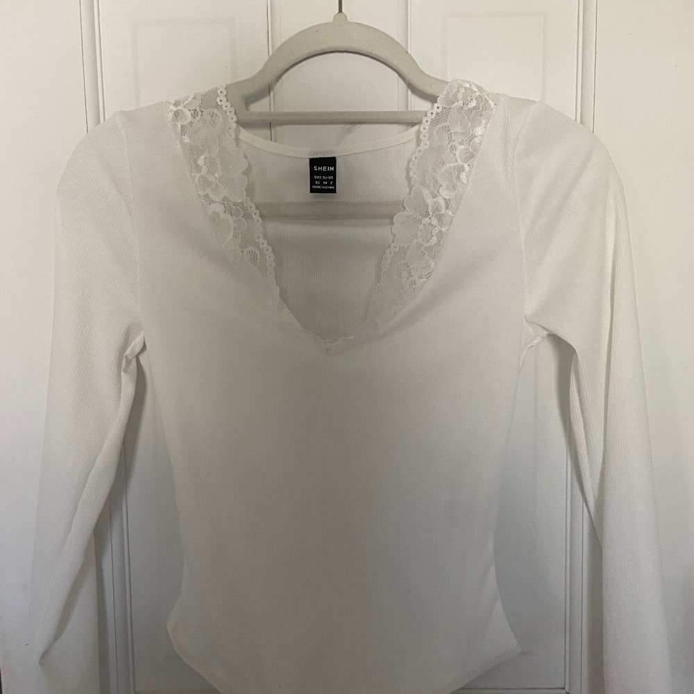 UNWORN White Lace Bodysuit